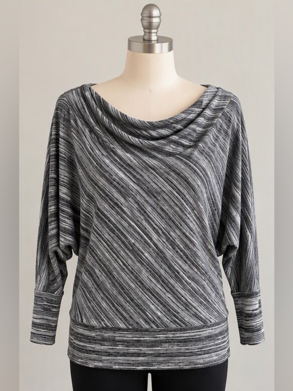 Jennifer Lopez Gray Marled Boatneck Top